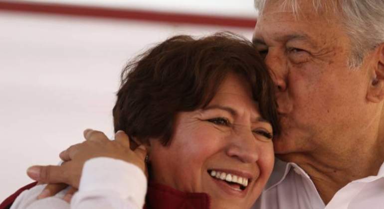 “Es honesta, digna”: AMLO respalda a Delfina Gómez por «campaña injusta» de cobro de “diezmos” en Texcoco