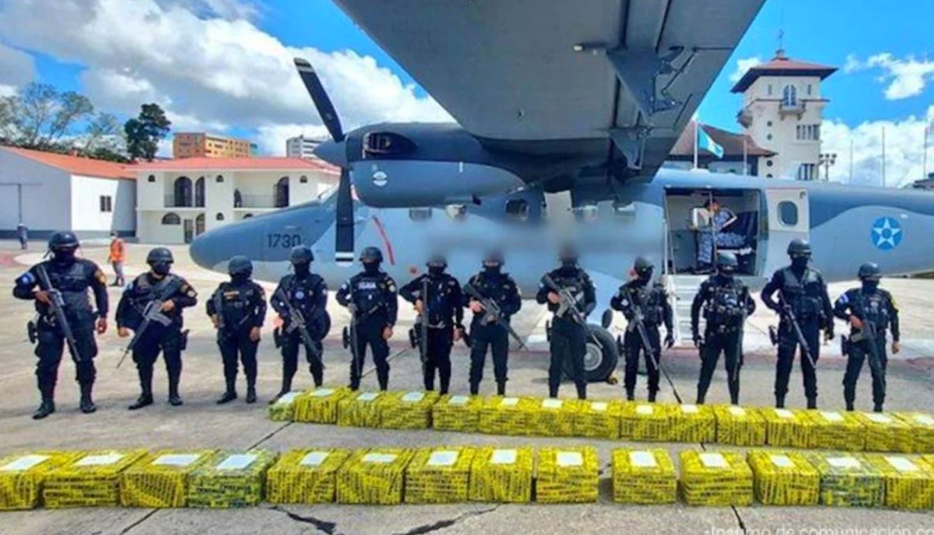 Incautan lujoso ‘narcojet’ con cocaína en Guatemala; se relaciona con miembros del CJNG