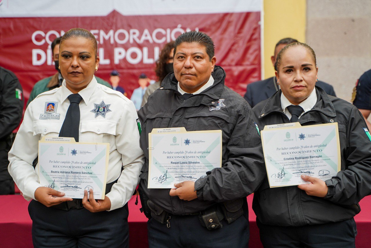 Conmemora ayuntamiento capitalino el día del policía