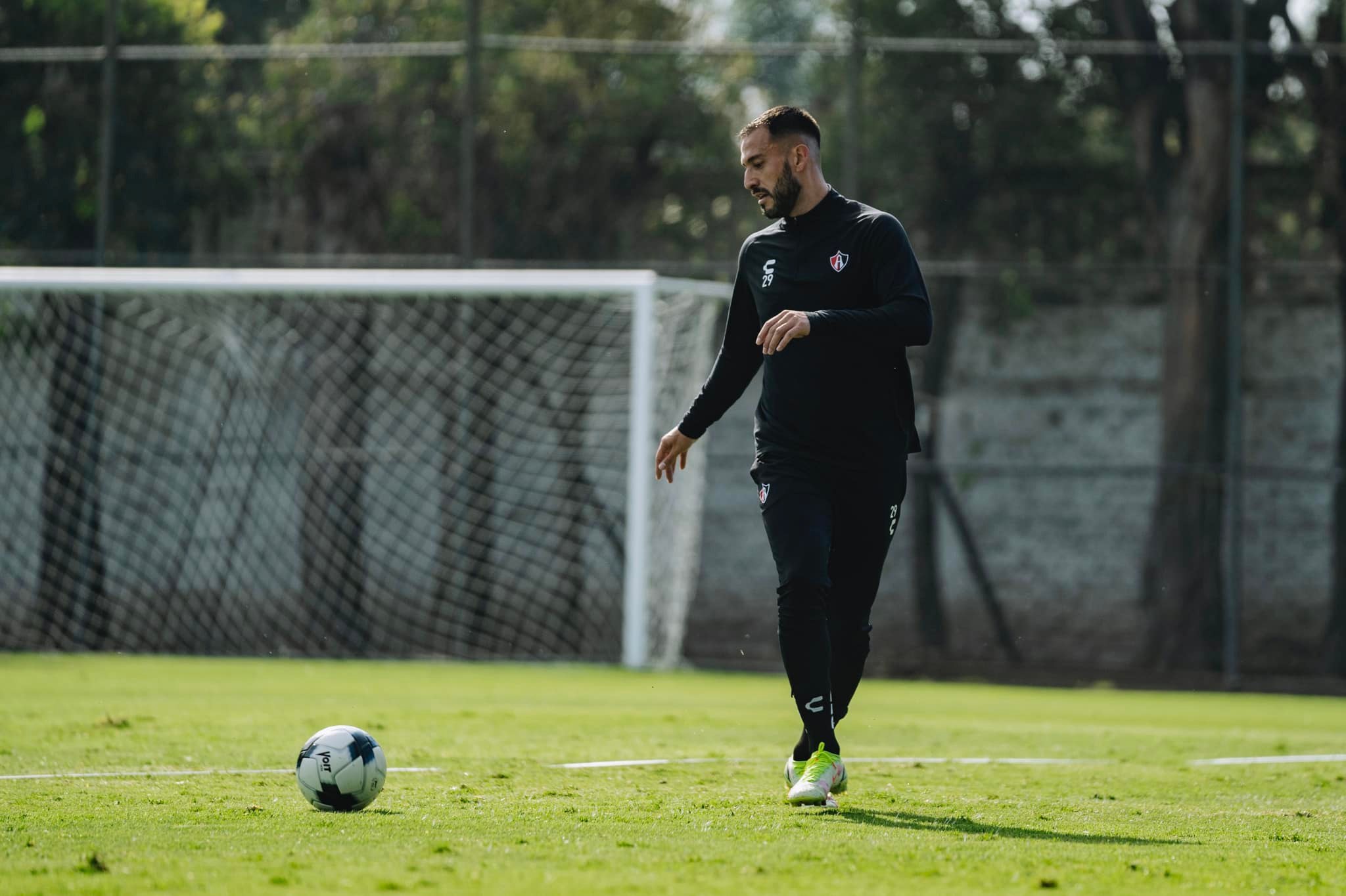 ¡Aguilera ya es rojinegro!