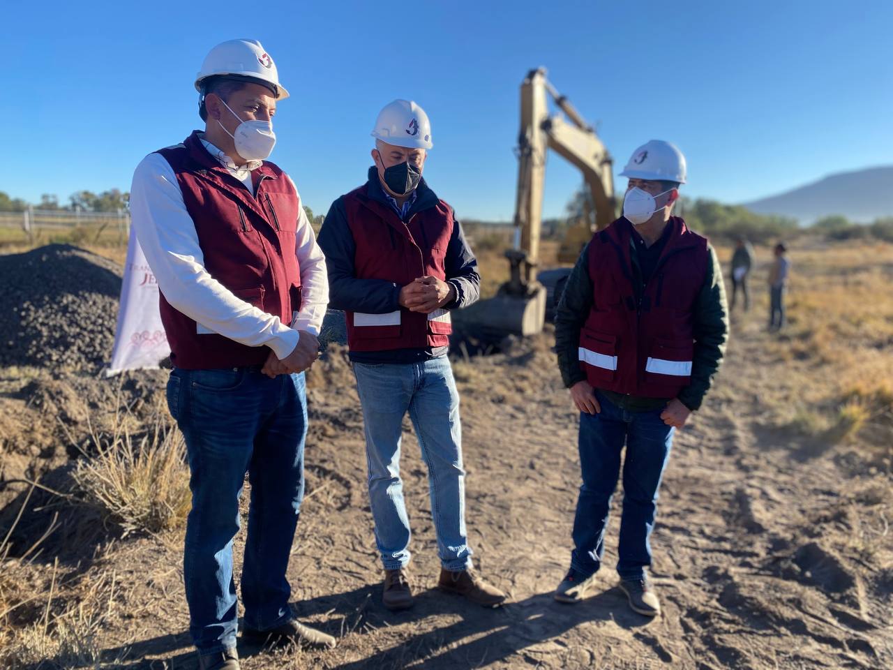 Encabeza Doctor Salazar banderazo de arranque de la construcción de Colector Sur