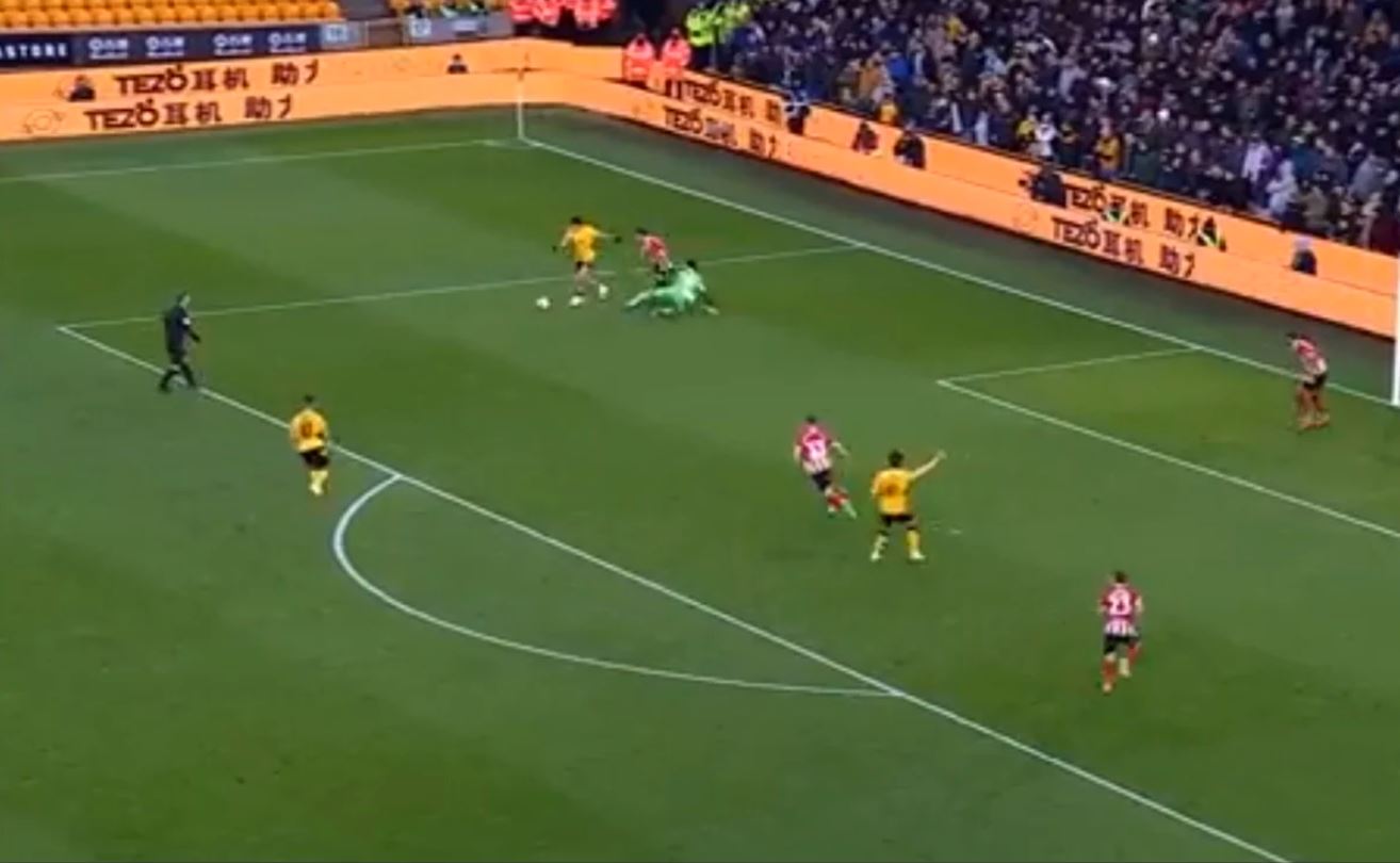 Raúl Jiménez se luce con asistencia en la FA Cup con los Wolves