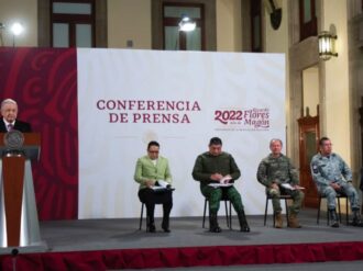 En el INE hay abusos y derroche porque no tienen conciencia de lo que es la austeridad: AMLO