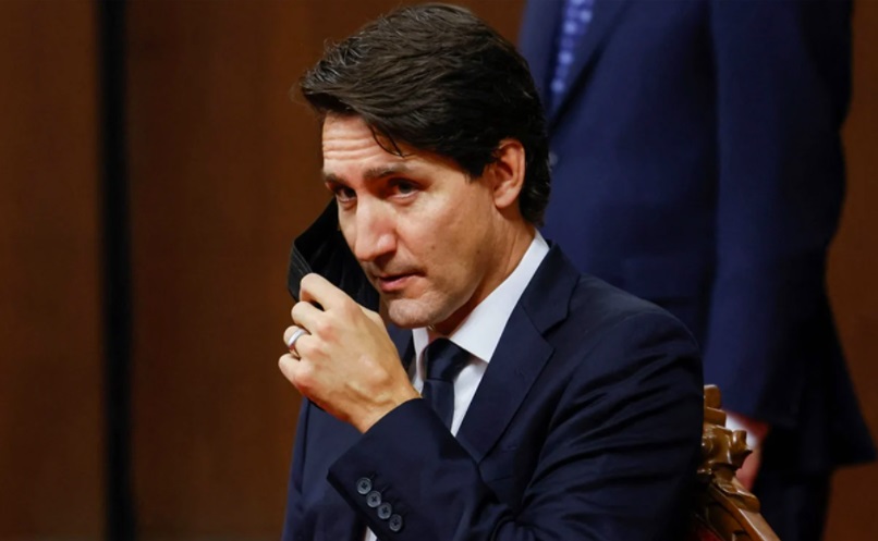 Justin Trudeau se encuentra aislado