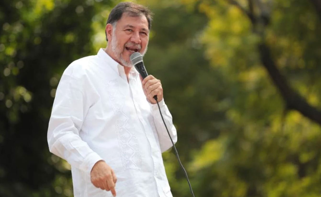 Autocorrector confunde mensaje de Fernández Noroña sobre “gente de Mencho”