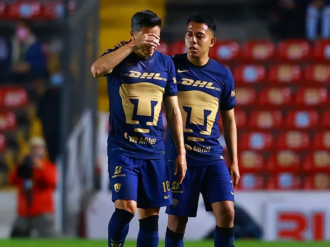 Jugadores de Pumas sufren accidente automovilístico; culpan al transporte público