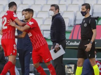 El ‘Tecatito’ Corona hace su debut con el Sevilla