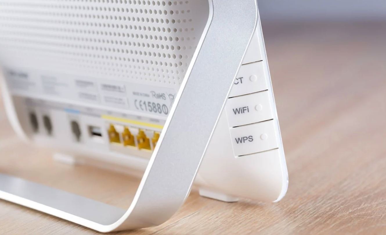 Usuarios reportan fallas en el internet de Telmex