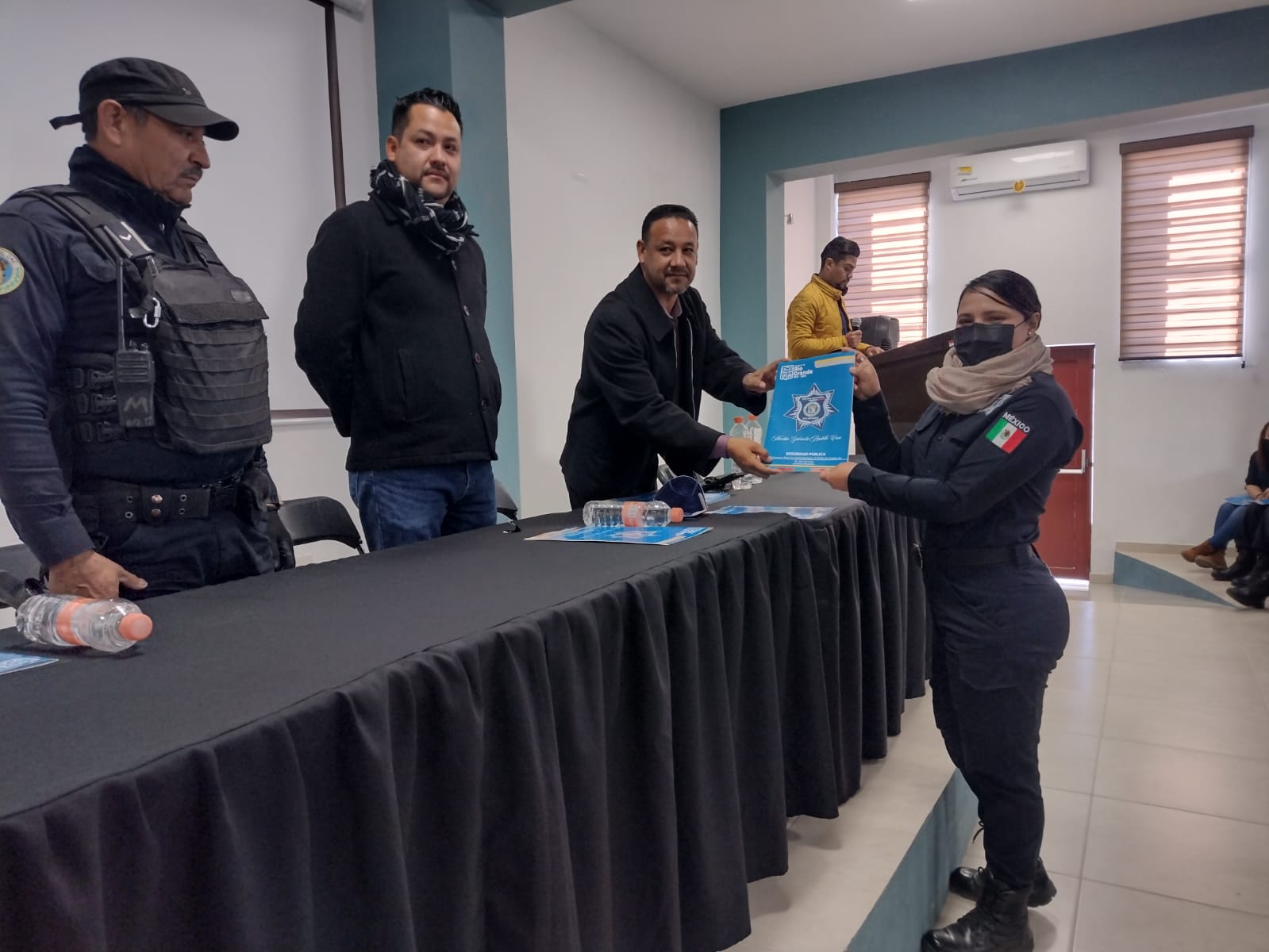 Reconocen a elementos de seguridad pública de Río Grande