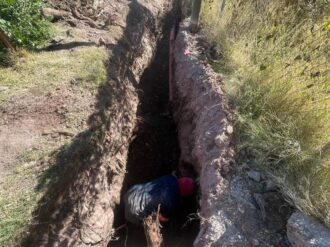 Reparan drenaje del que salían aguas negras