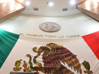 Se lanzan diputados contra Imelda Mauricio Esparza 