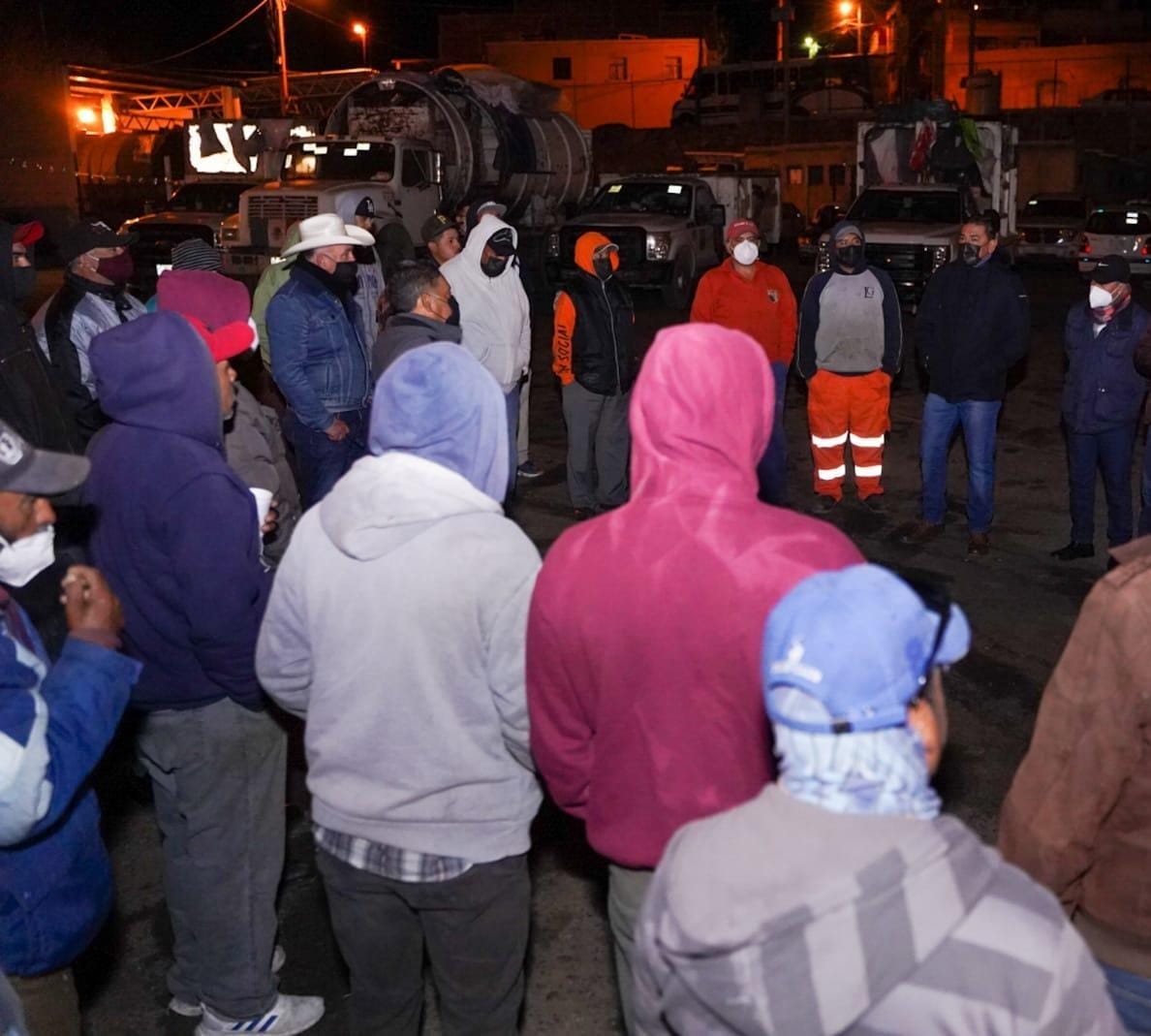 Supervisan acciones del departamento de limpia de la capital