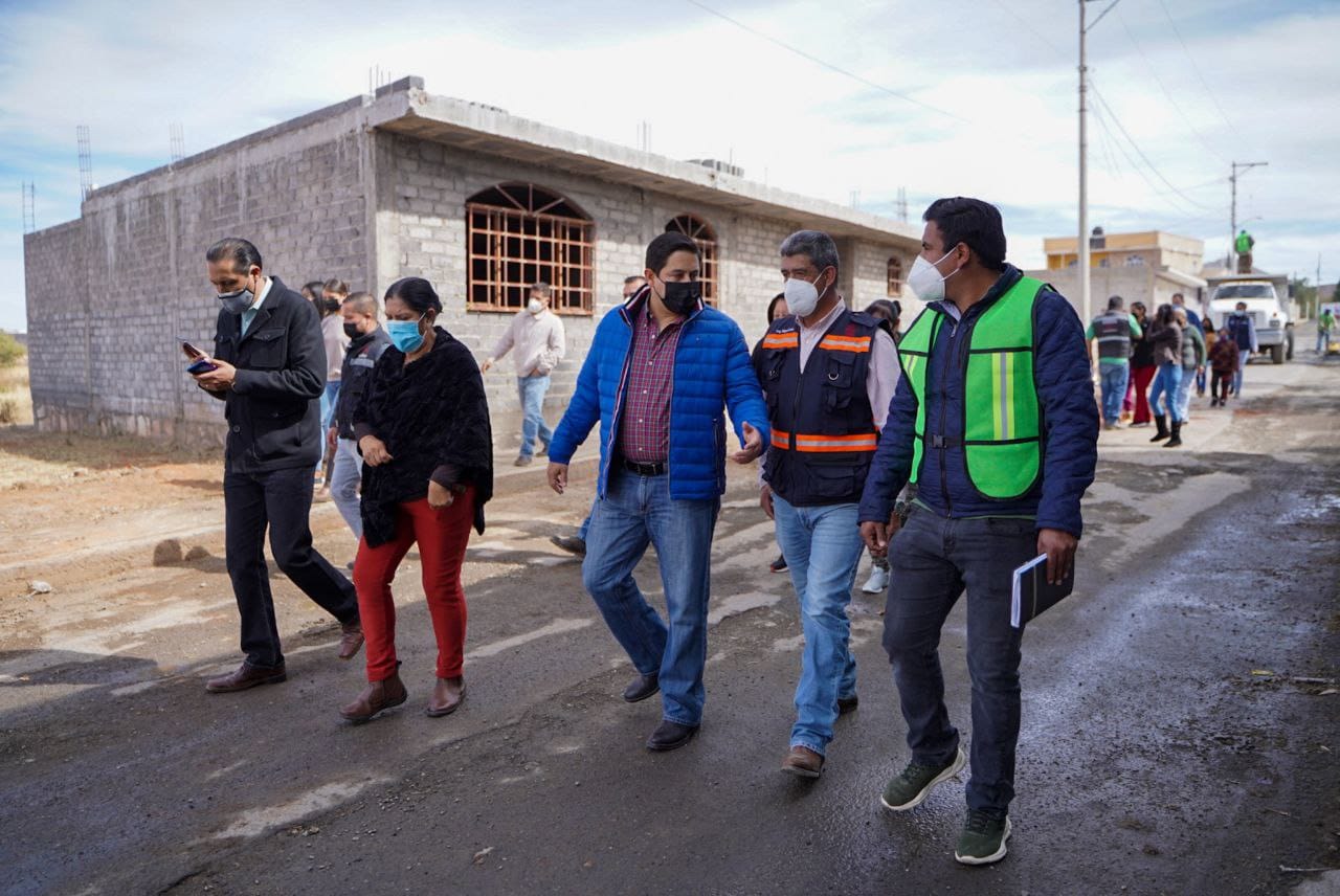 Lleva ayuntamiento capitalino y gobierno del estado trabajos de reencarpetamiento a la pimienta