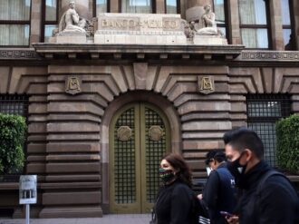 Reservas internacionales cierran el año en 202 mil 399 mdd