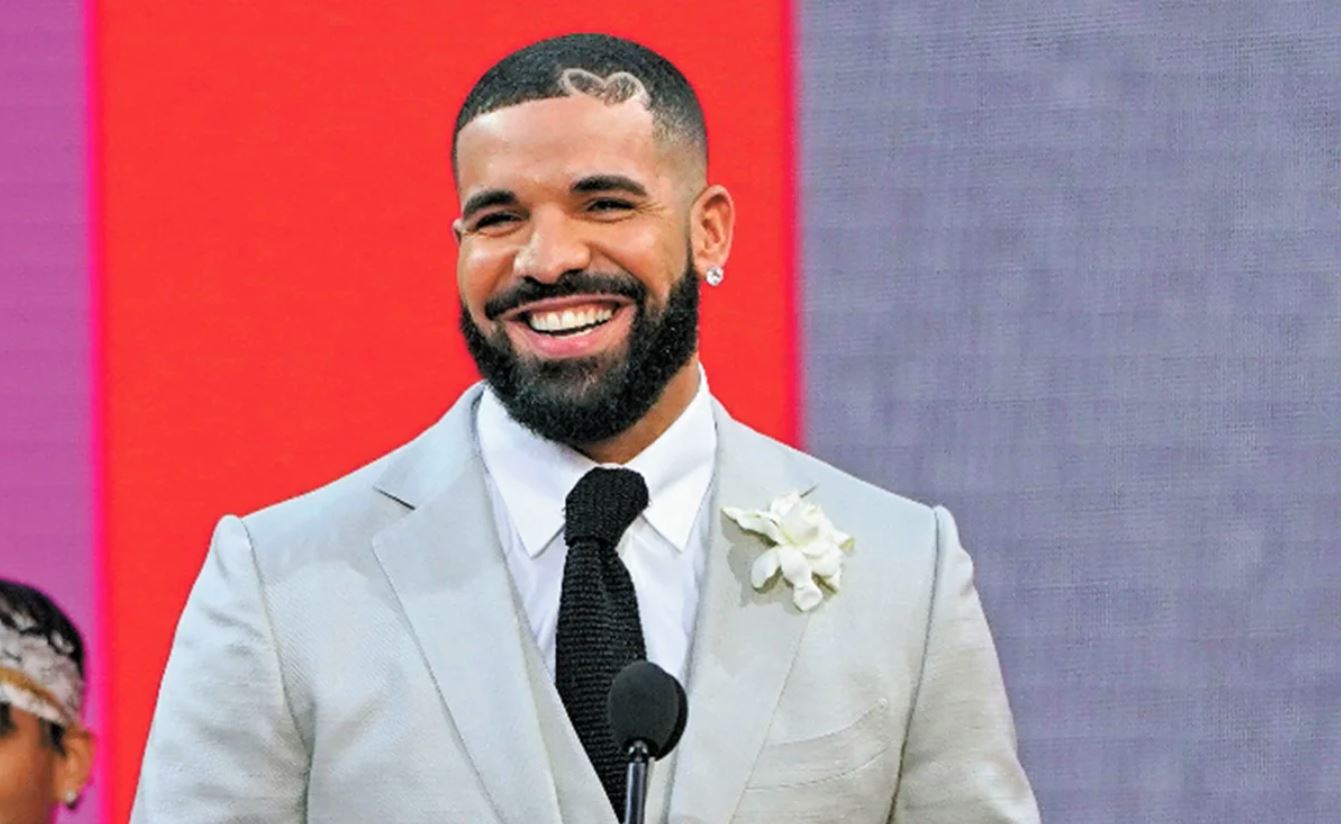 Condón y salsa, el supuesto método de Drake para no embarazar desata memes