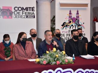 Se preparan para realizar la Feria de la Primavera