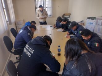 Capacitan a los policías de Río Grande
