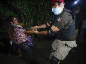 Aumentan criminalización y abusos policíacos contra migrantes: Médicos sin Fronteras