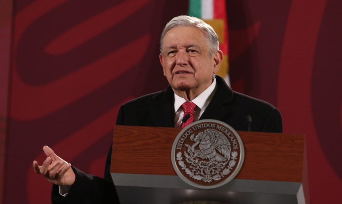 Amanecí ronco, pero yo creo que es gripe: AMLO