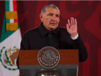 Detiene INE conteo de firmas al “reunirse las necesarias”