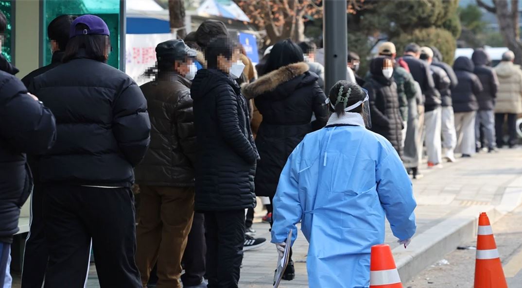 Tras variante omicrón, prevén final de pandemia por Covid-19 en Europa