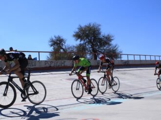 Clasifican ocho ciclistas en modalidad de pista