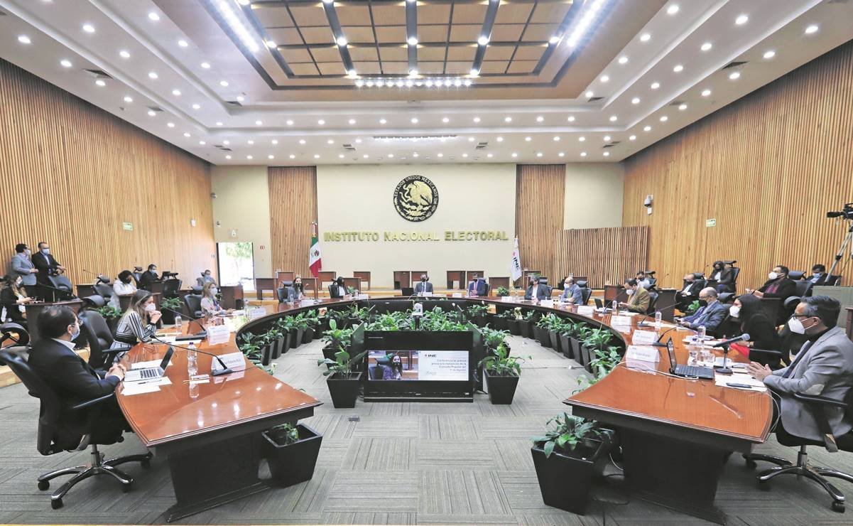 Avalan que INE ajuste consulta a su presupuesto; blindan acción penal