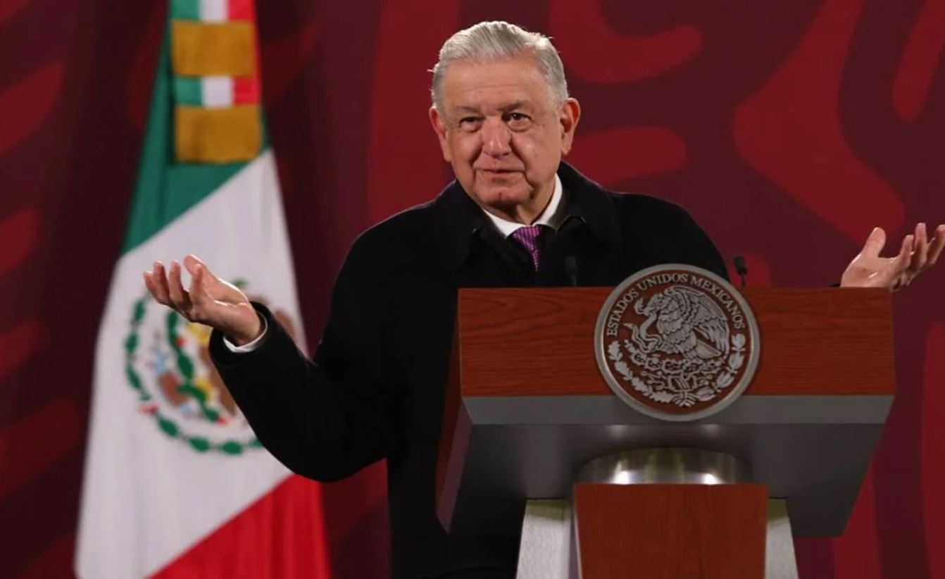 Oposición se enoja con López-Gatell porque «querían agarrar un pollito y les salió gallo»: AMLO