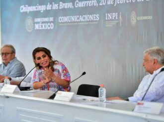 AMLO pone en marcha programa para construcción de caminos rurales en Guerrero