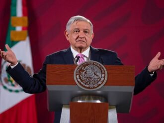 AMLO sí violó veda por revocación de mandato con propaganda gubernamental, ratifica Tribunal Electoral