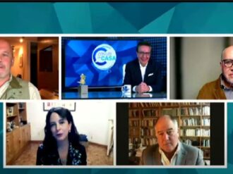 AMLO tiene un estilo de gobernar que irrita, dice Lorenzo Meyer en Con los de Casa