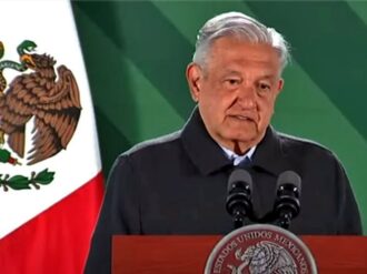 Llama AMLO a no hacer «politiquería» del asesinato de la periodista Lourdes Maldonado