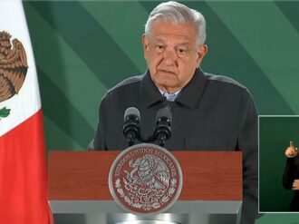 Por falta de vuelos, AMLO viajará en helicópteros y avión de militar durante gira de trabajo