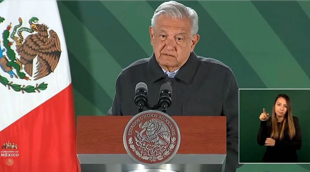 Por falta de vuelos, AMLO viajará en helicópteros y avión de militar durante gira de trabajo