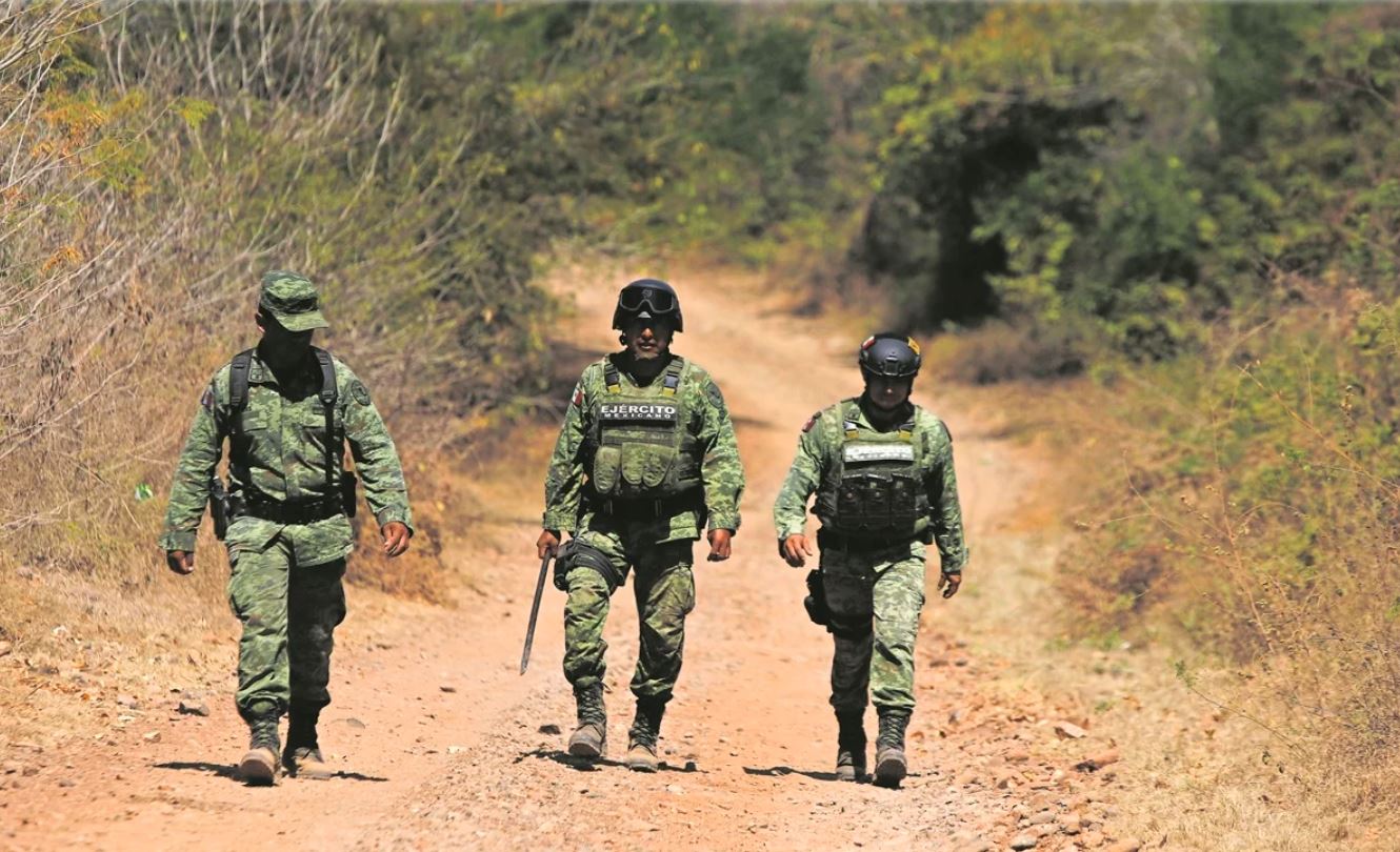 Militares obligan a repliegue del CJNG