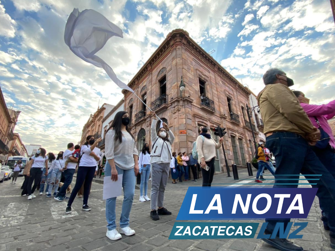 Ciudadanos exigen paz y justicia al gobierno