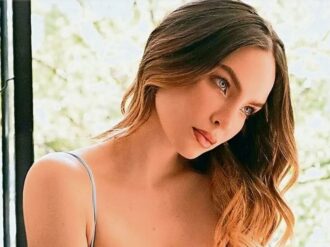 Belinda calla sobre truene con Nodal; su mamá sale al quite