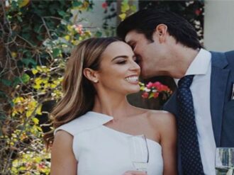 Mariana Torres se casó con Jonathan Niewnow