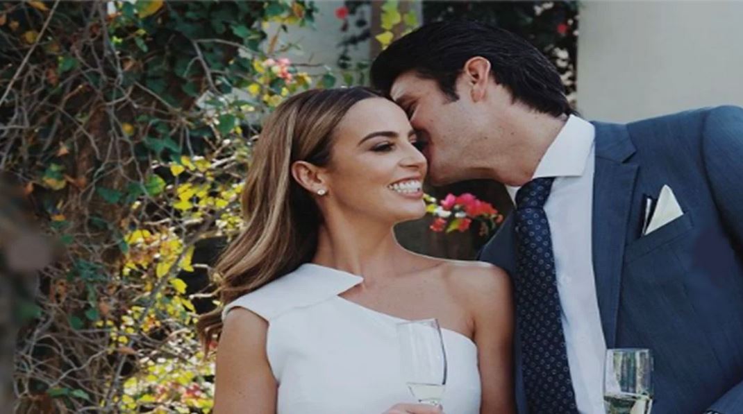 Mariana Torres se casó con Jonathan Niewnow