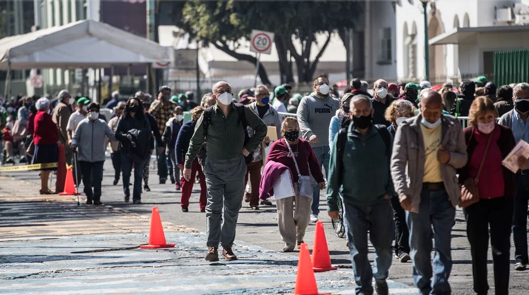 Pronto niveles de inmunidad contra Covid-19 estarán en su nivel más alto: Jorge Alcocer