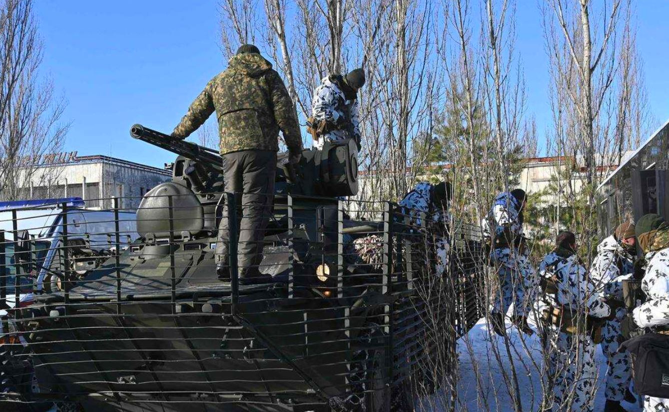 Ucrania pierde el control de la planta nuclear de Chernobyl ante Rusia