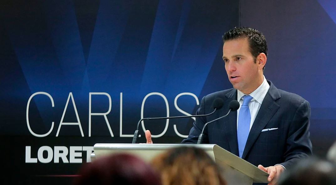 INAI, atento a posible denuncia de Carlos Loret por vulneración de datos personales en mañanera de AMLO