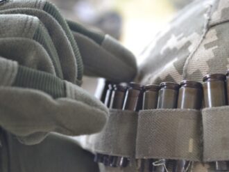 Autoriza parlamento que Putin use fuerza militar fuera de Rusia