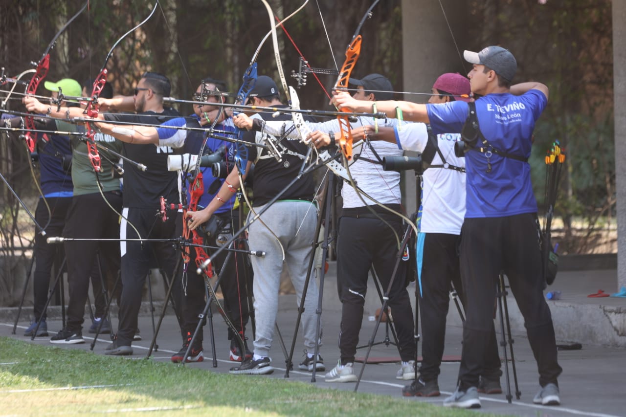 Se miden arqueros en Control Selectivo Nacional de Tiro con Arco