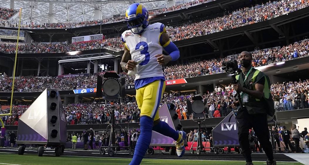 Odell Beckham Jr. jugó el Super Bowl LVI con zapatos de 200 mil dólares