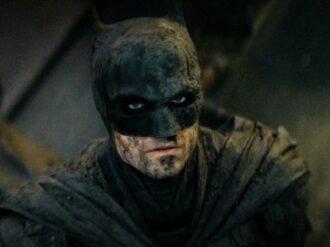Robert Pattinson dice que el nuevo Batman es algo perezoso y con mucho trauma
