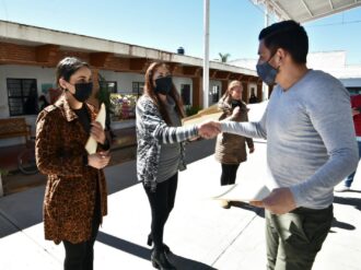 DIF culmina capacitación de activación física para adultos mayores