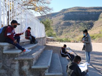 Médicos advierten sobre afectaciones psicológicas que causa la falta de clases presenciales