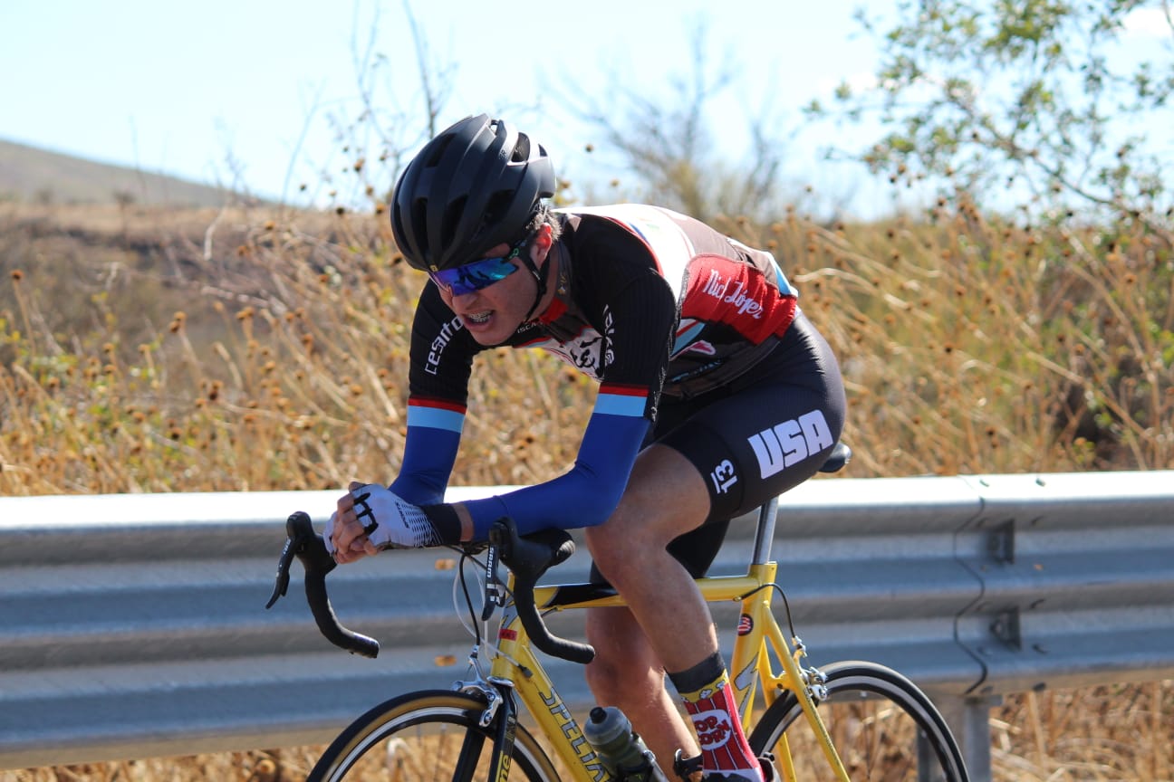 Siete ciclistas zacatecanos al Macro Regional en Prueba Contrarreloj