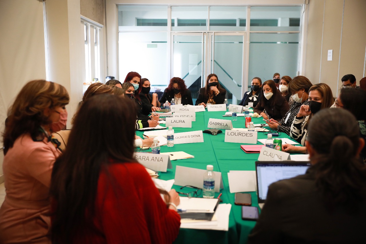 Académicos y docentes de todo el país elaboran en Zacatecas contenidos de libros de texto gratuito